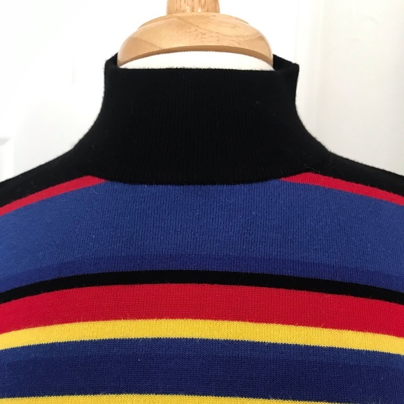 Sweater - Picture 1 of 5